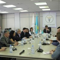 A round table on the issues of drug supply to patients after transplantation was held in SK-Pharmaceuticals